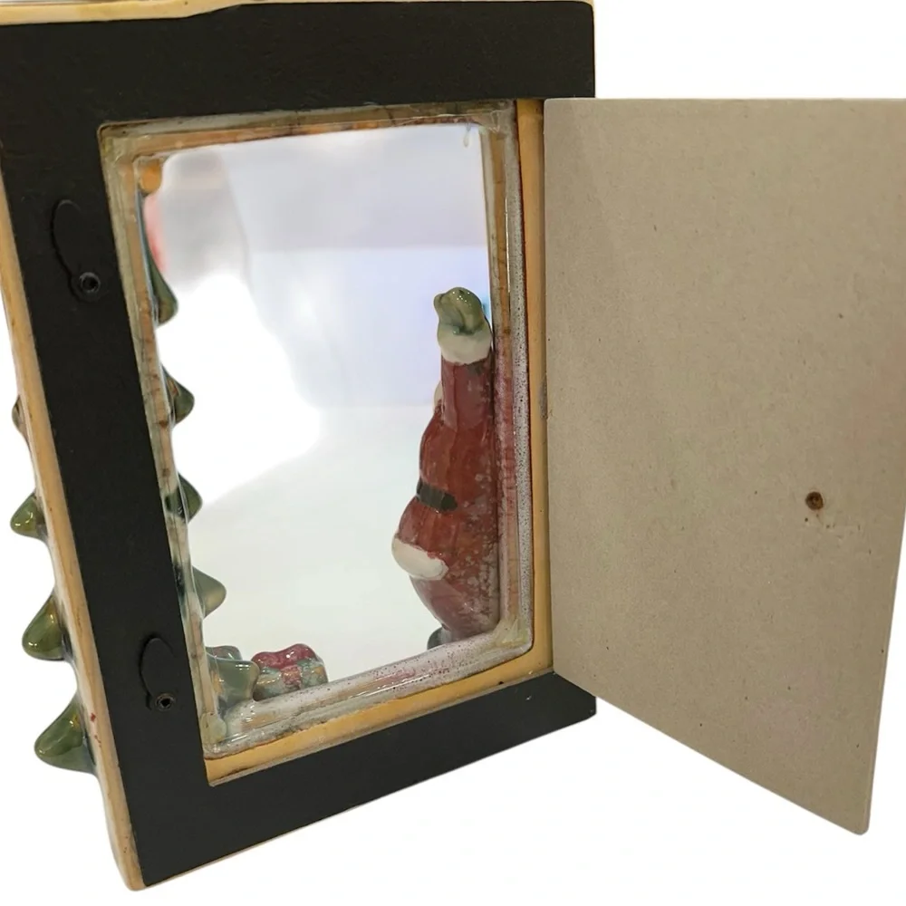 Vintage Ceramic Free Standing 3D Christmas Frame - Santa, Tree & Presents - Picture 6 of 10